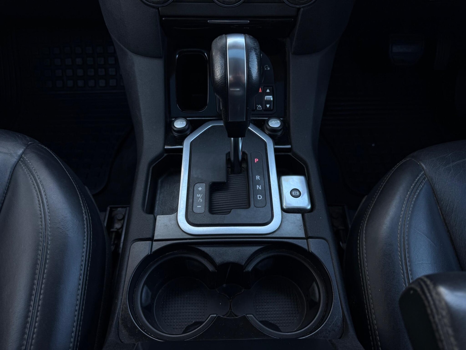 Used Land Rover Discovery 4 2011 for sale - 76299492: Photo 35