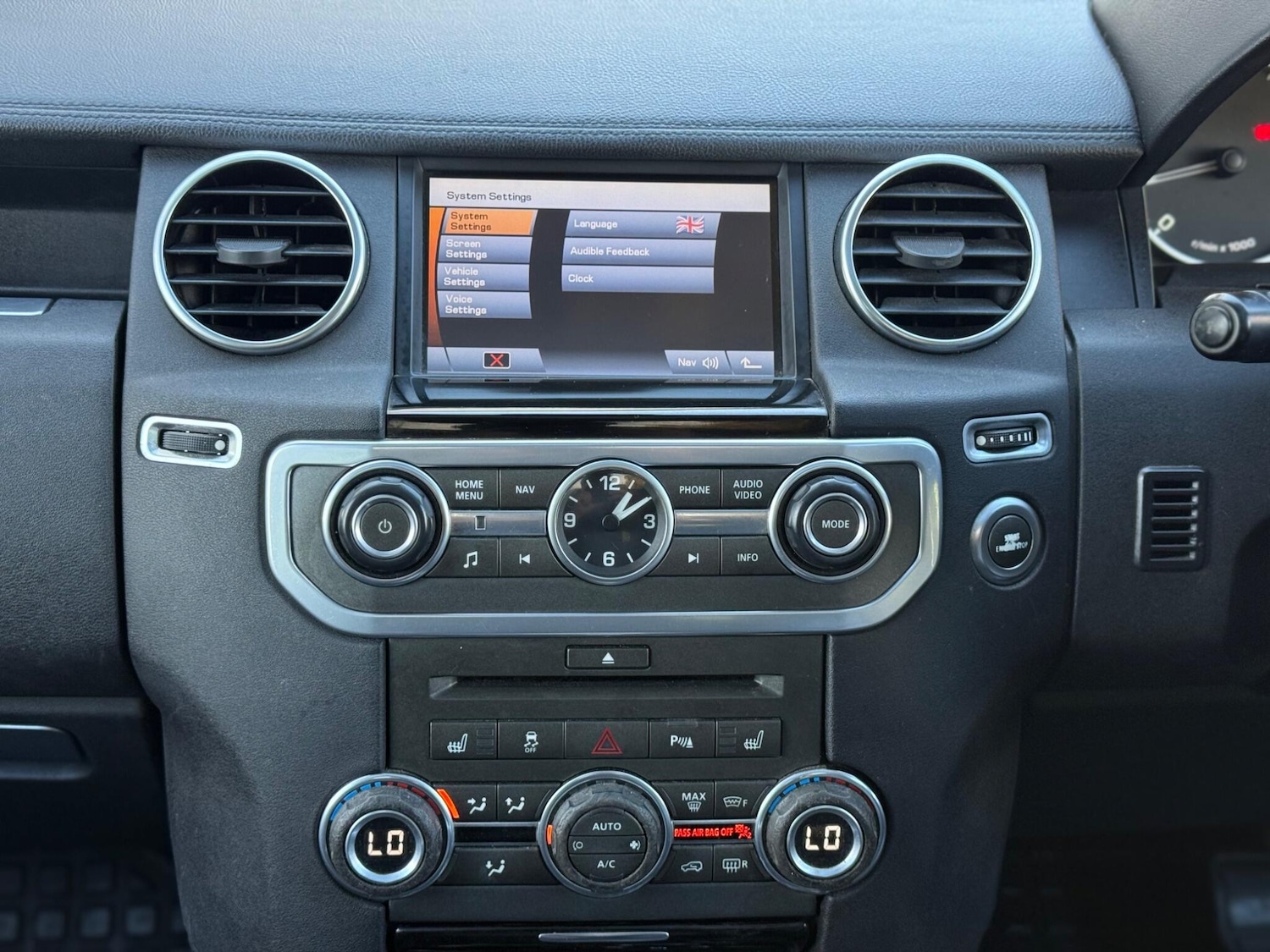 Used Land Rover Discovery 4 2011 for sale - 76299492: Photo 36