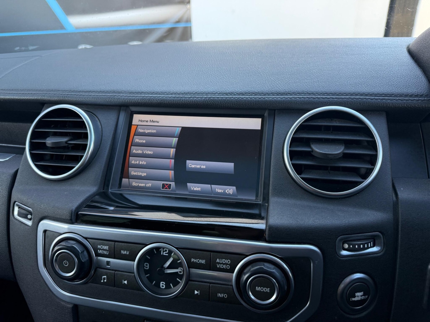 Used Land Rover Discovery 4 2011 for sale - 76299492: Photo 40