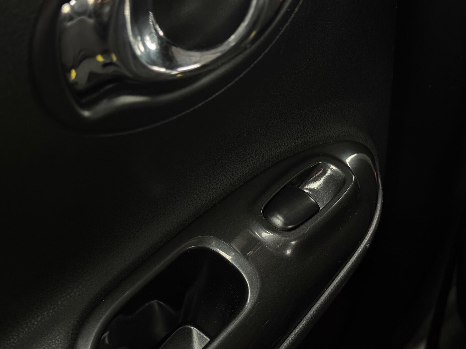 Used Nissan Juke 2015 for sale - 77456104: Photo 57