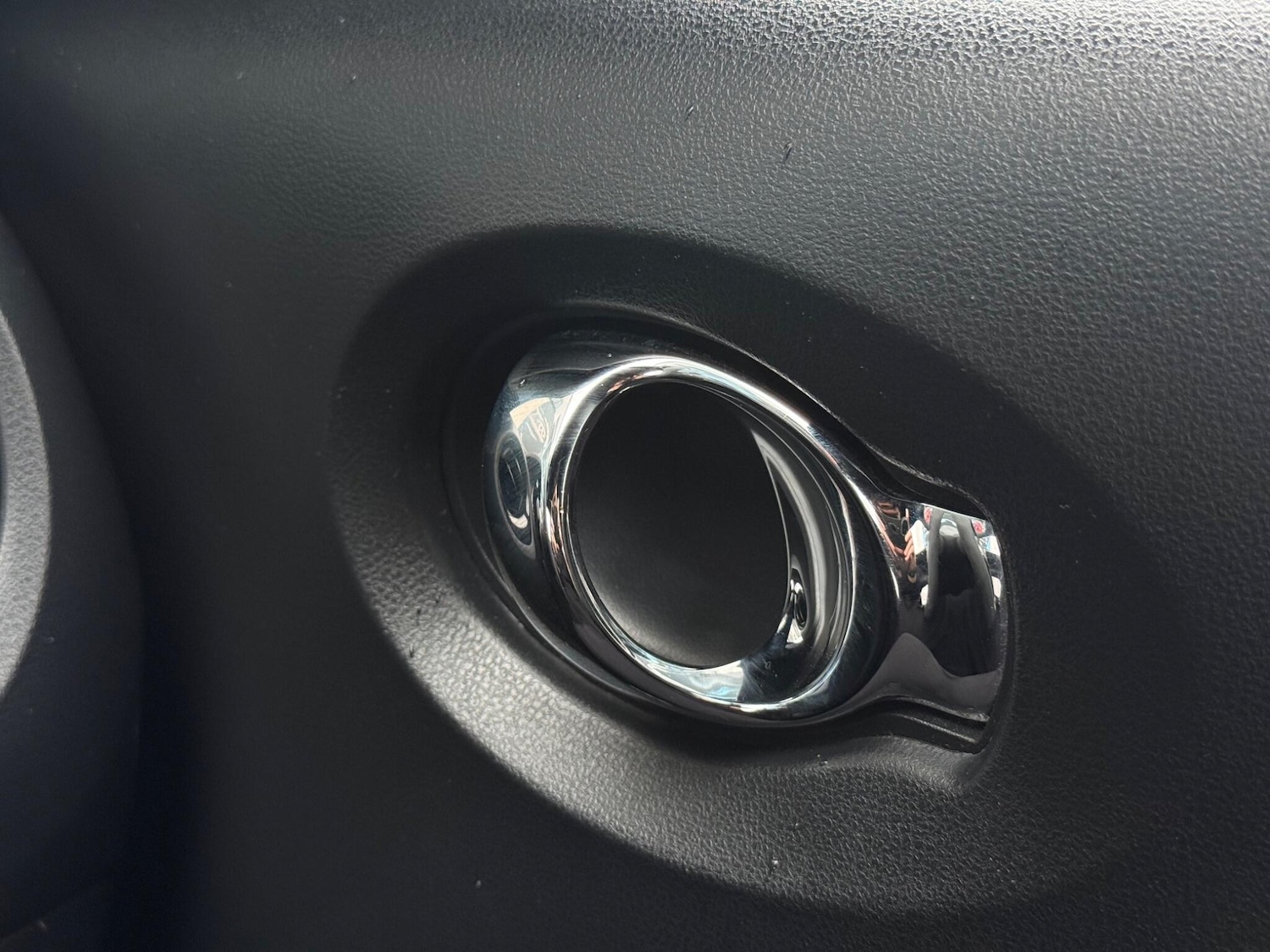 Used Nissan Juke 2015 for sale - 77456104: Photo 73