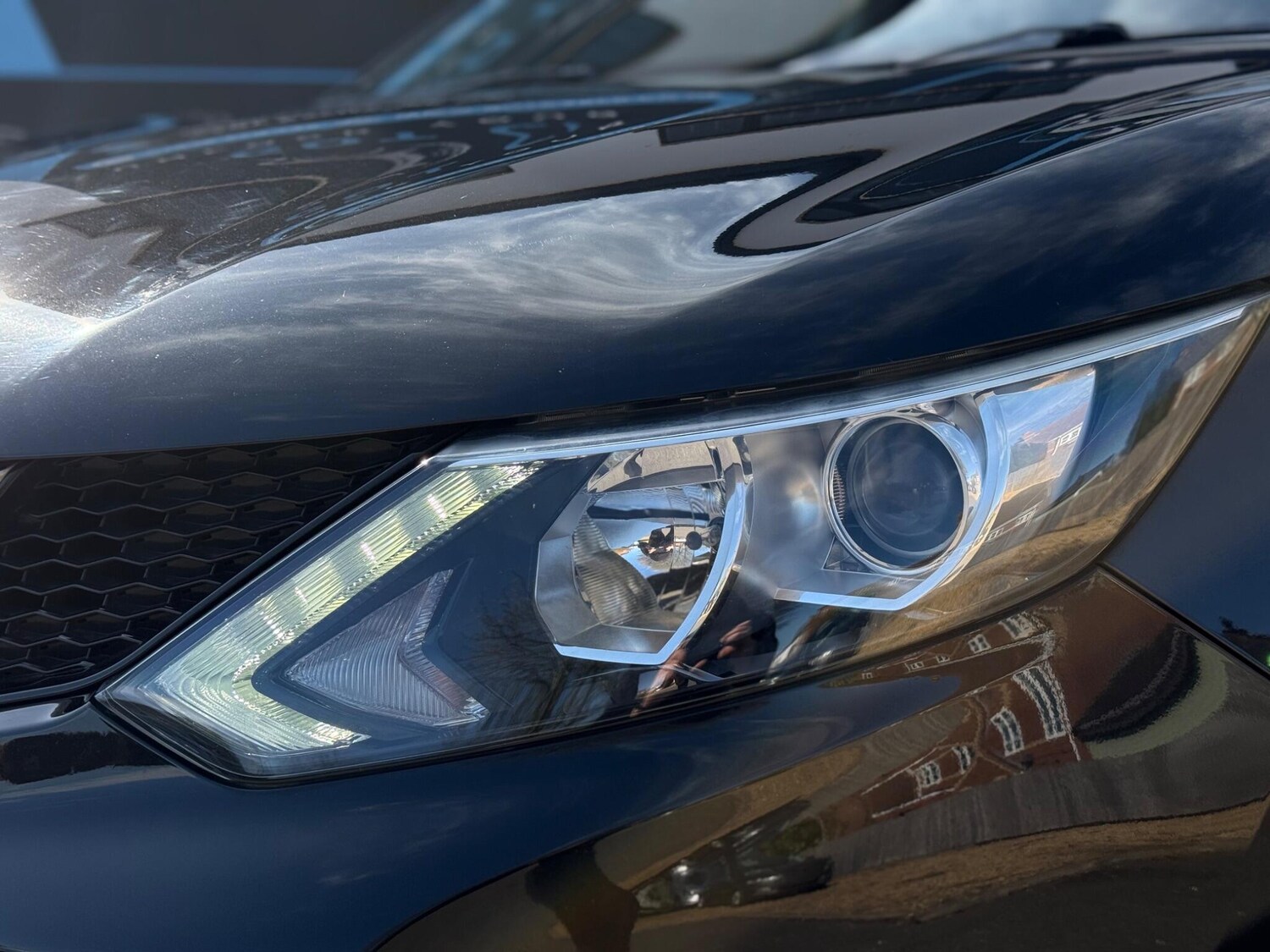 Used Nissan Qashqai 2015 for sale - 77940490: Photo 14