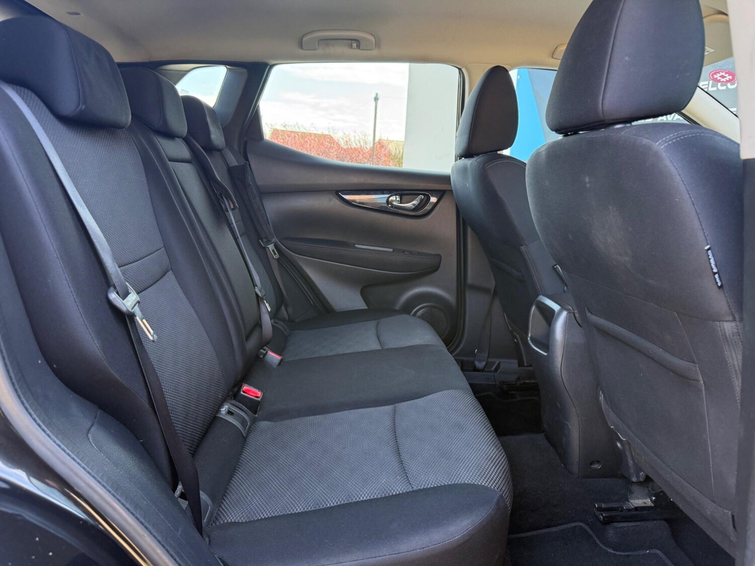 Used Nissan Qashqai 2015 for sale - 77940490: Photo 45