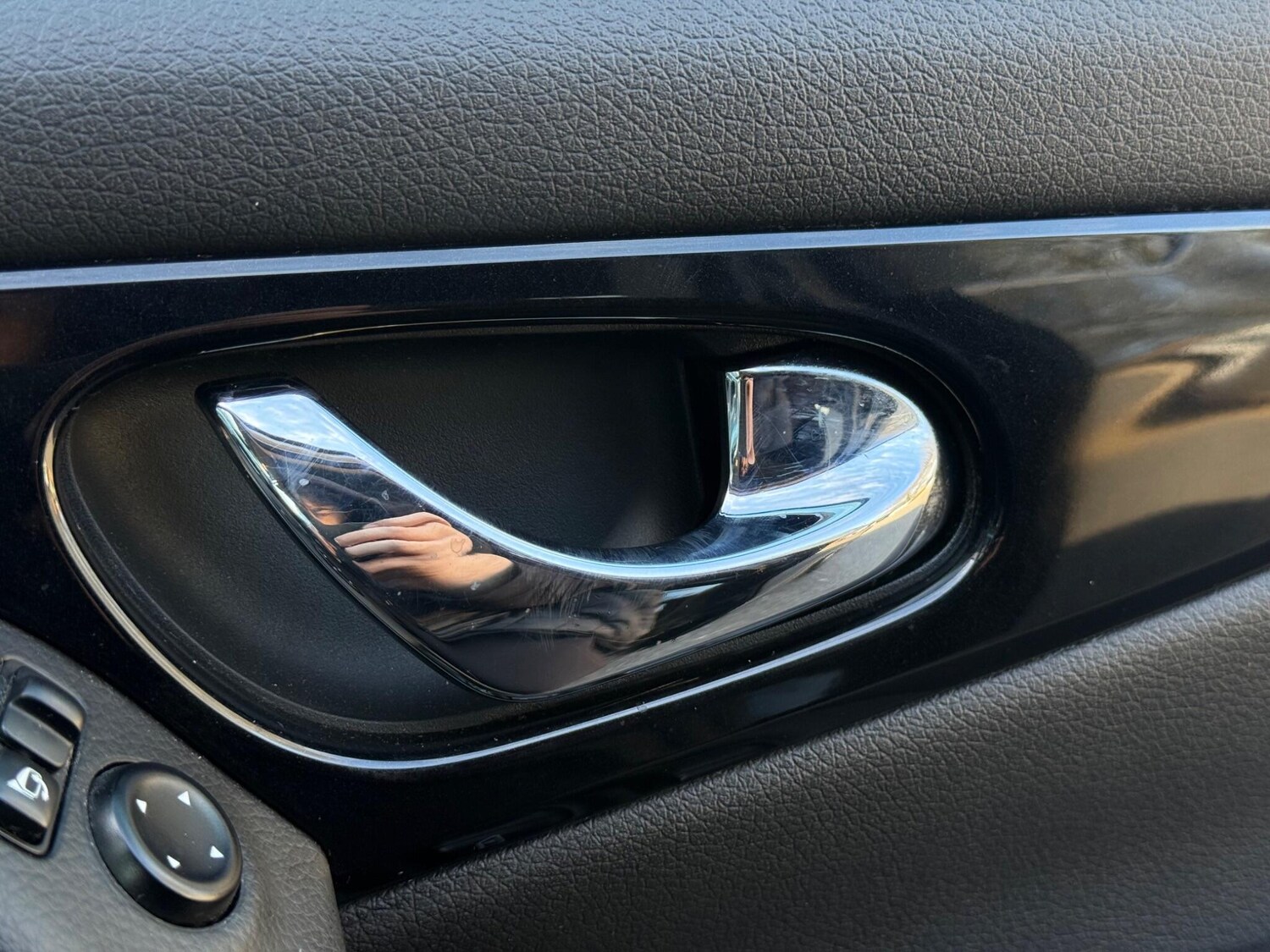 Used Nissan Qashqai 2015 for sale - 77940490: Photo 74