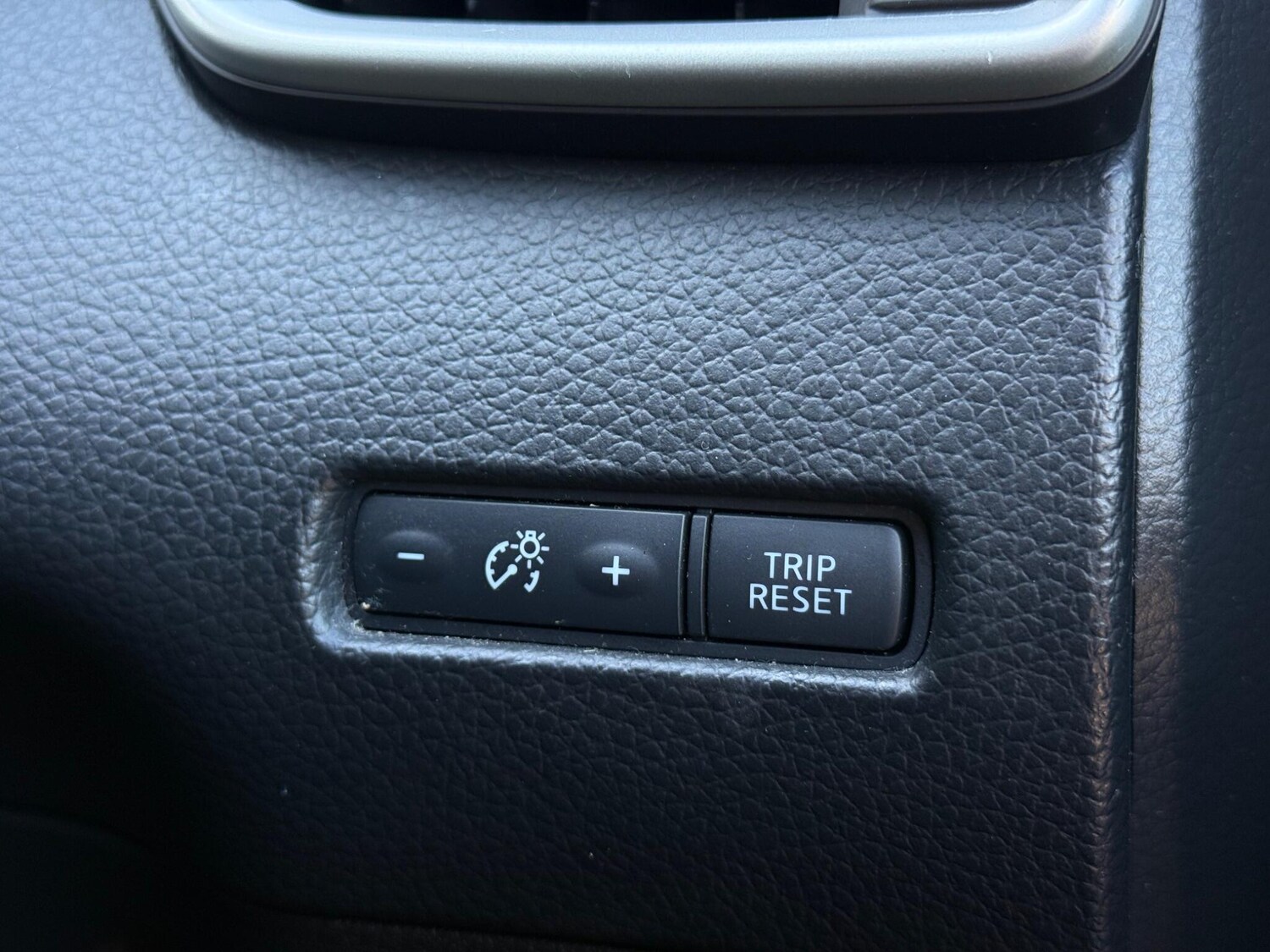 Used Nissan Qashqai 2015 for sale - 77940490: Photo 89