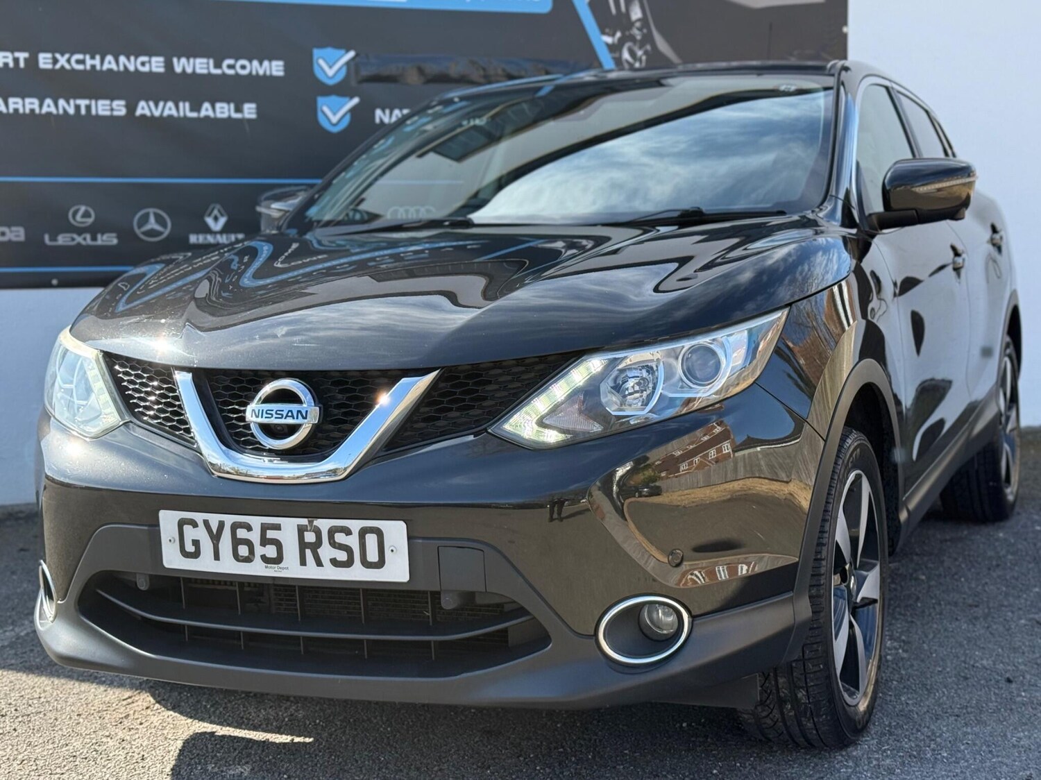 Used Nissan Qashqai 2015 for sale - 77940490: Photo 9
