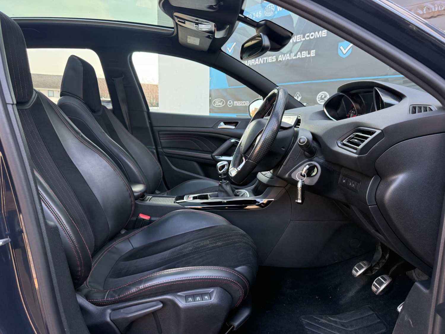 Used Peugeot 308 2015 for sale - 77671138: Photo 44