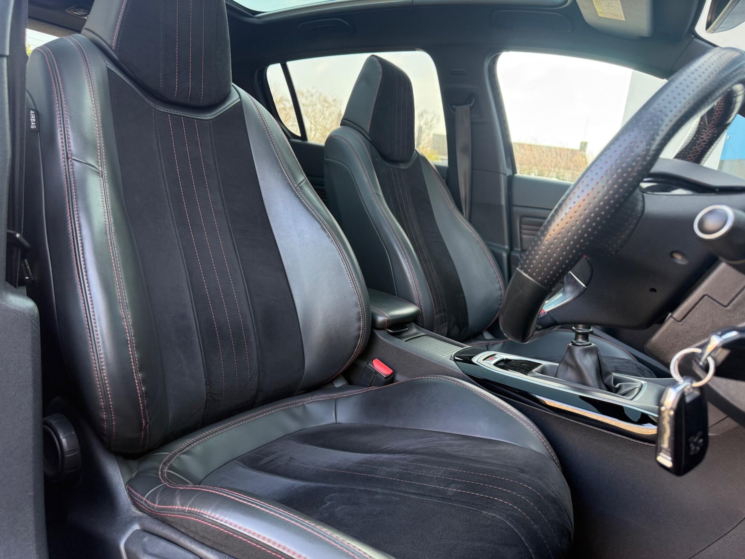 Used Peugeot 308 2015 for sale - 77671138: Photo 45