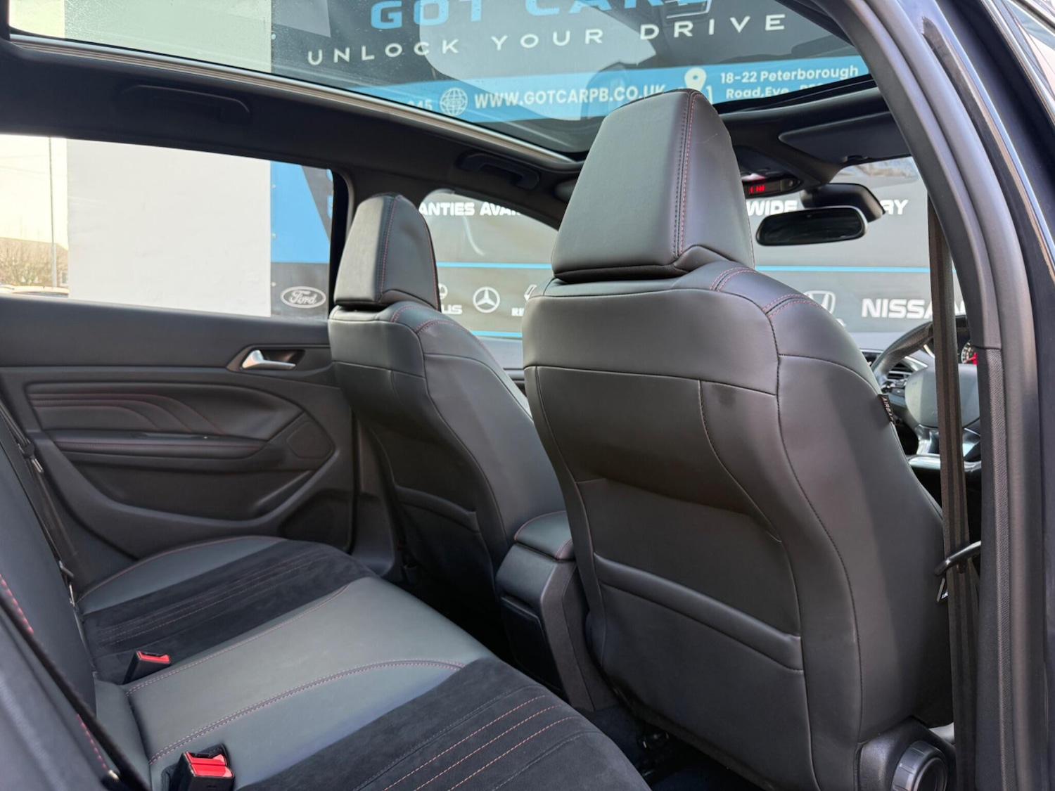 Used Peugeot 308 2015 for sale - 77671138: Photo 46