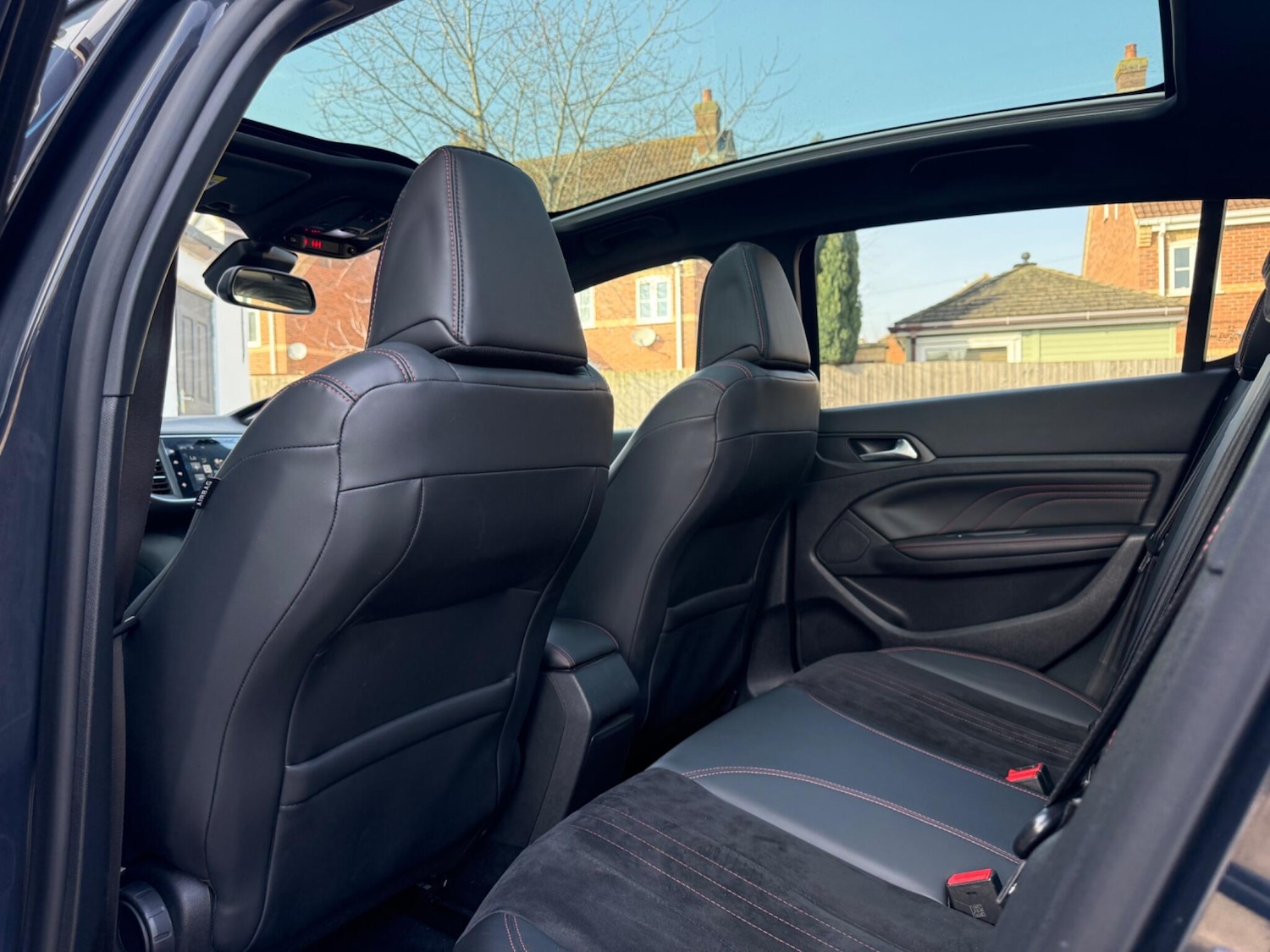 Used Peugeot 308 2015 for sale - 77671138: Photo 49