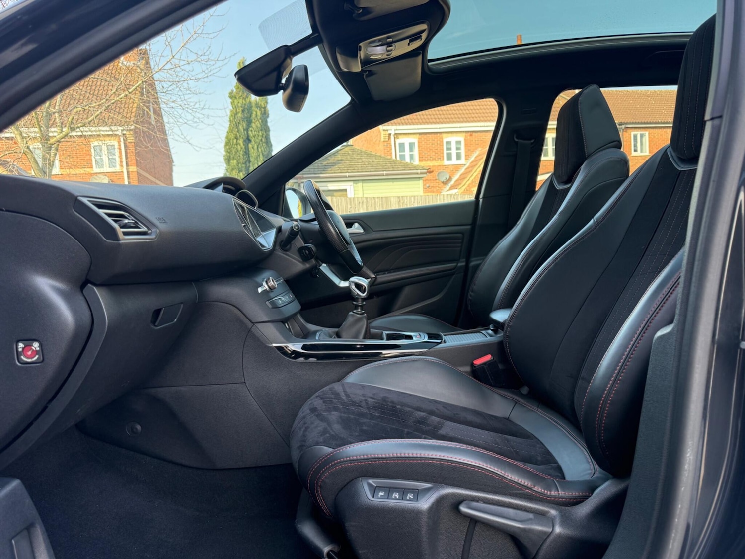 Used Peugeot 308 2015 for sale - 77671138: Photo 52