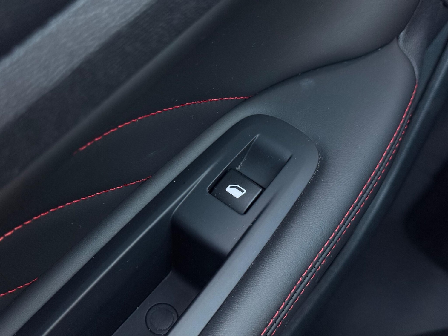 Used Peugeot 308 2015 for sale - 77671138: Photo 59