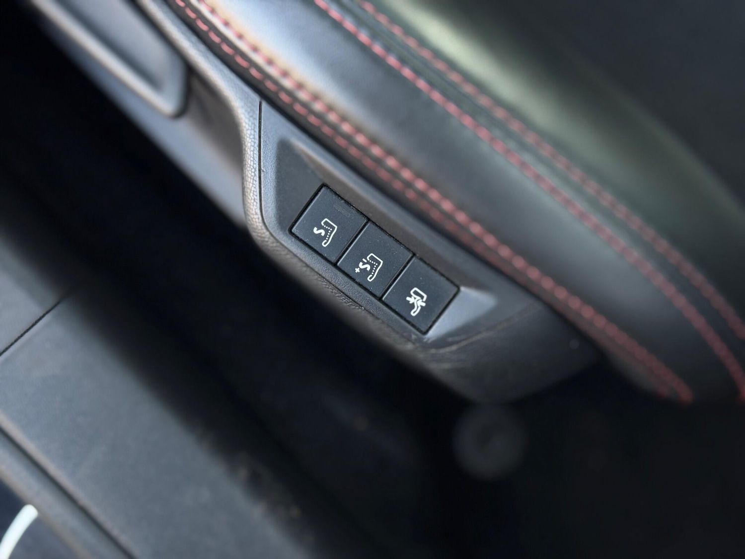 Used Peugeot 308 2015 for sale - 77671138: Photo 73