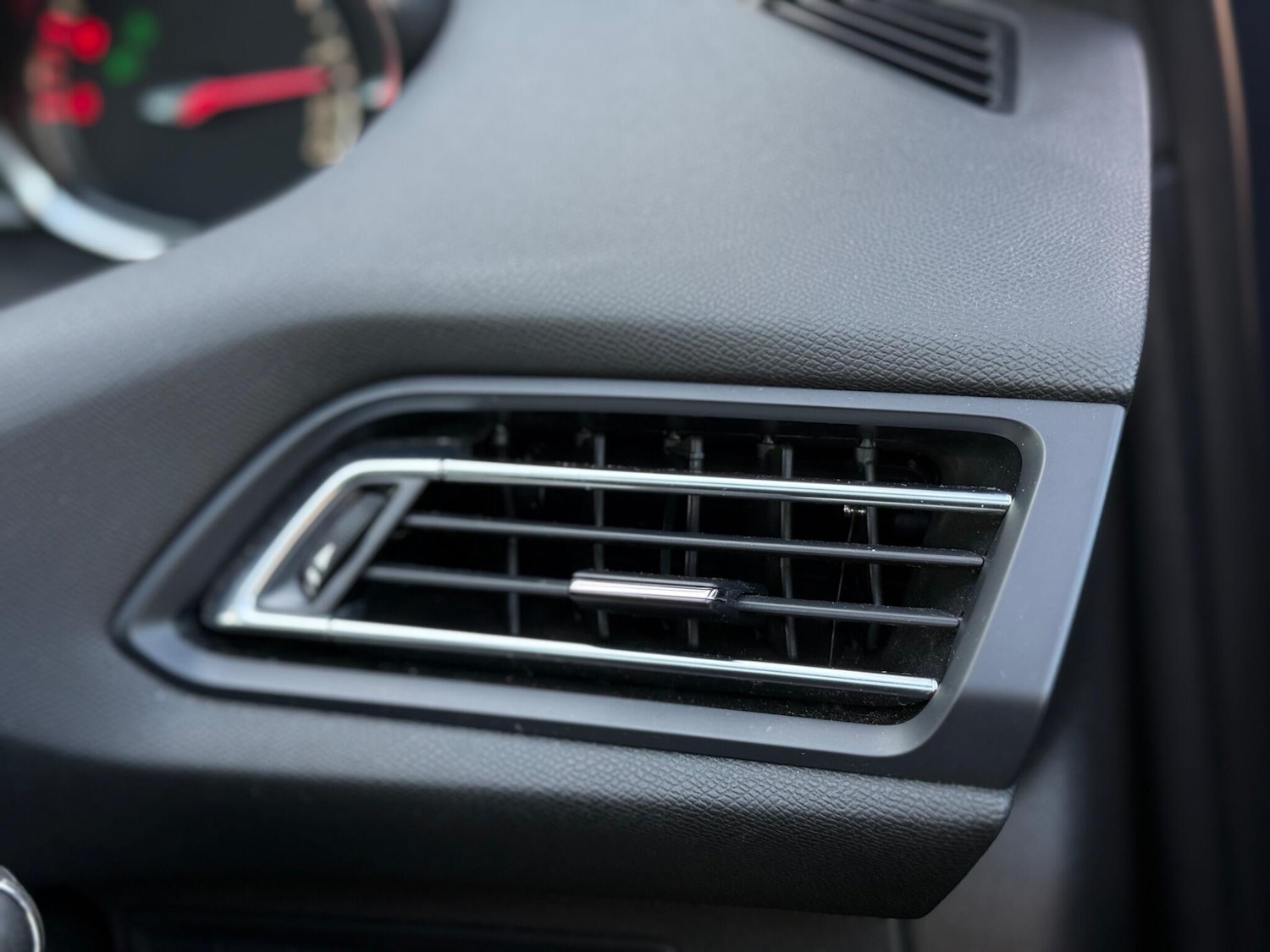 Used Peugeot 308 2015 for sale - 77671138: Photo 77