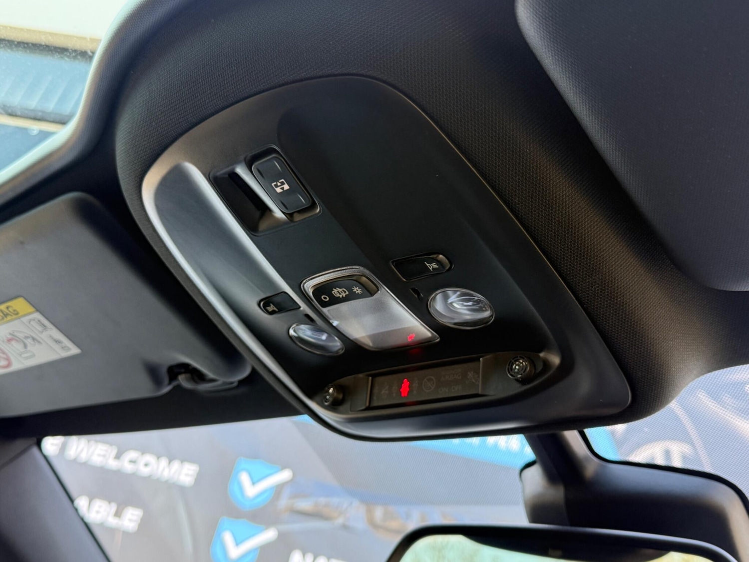 Used Peugeot 308 2015 for sale - 77671138: Photo 92