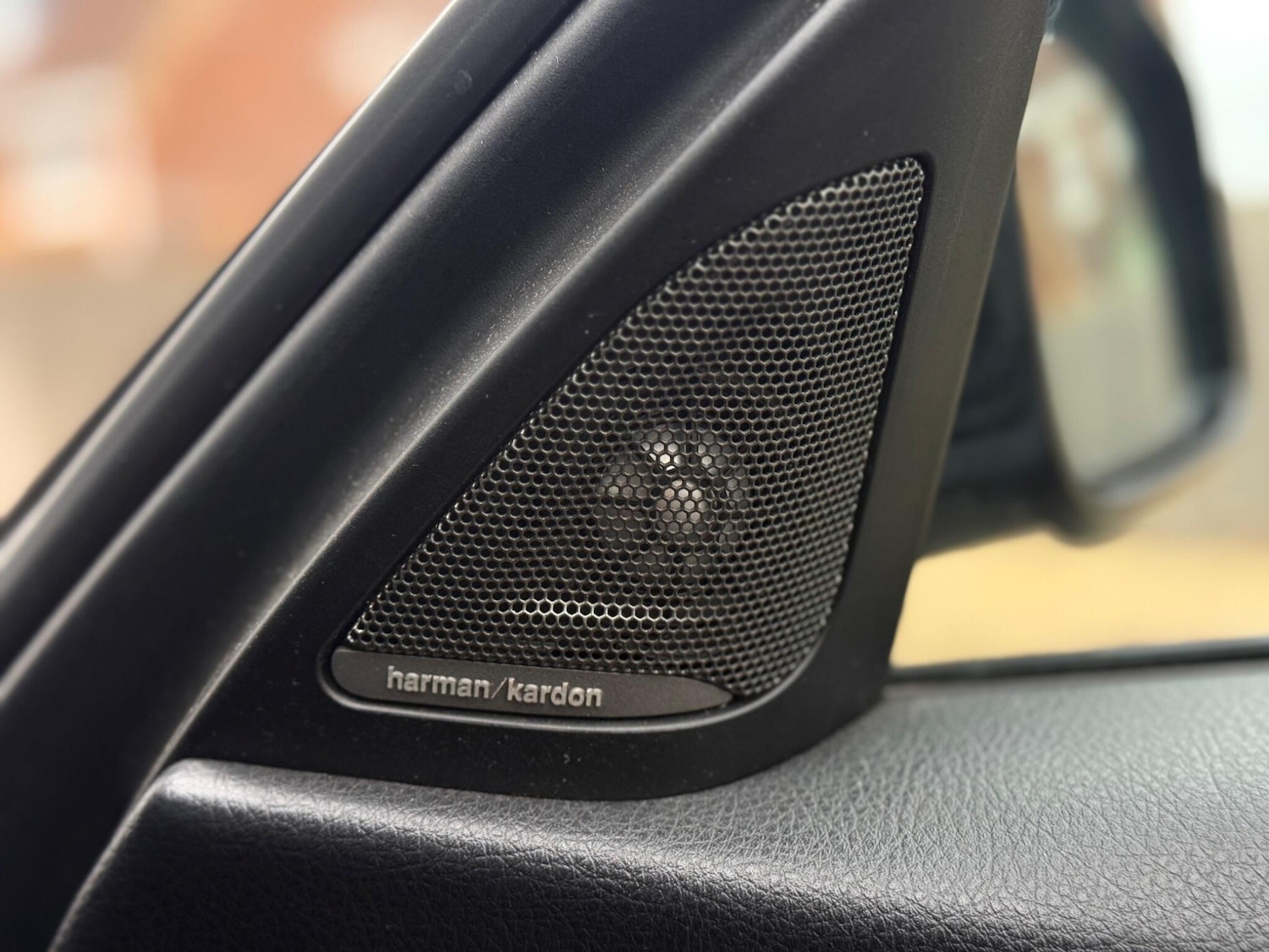 Used BMW 3 Series for sale - 77598473: Photo 76