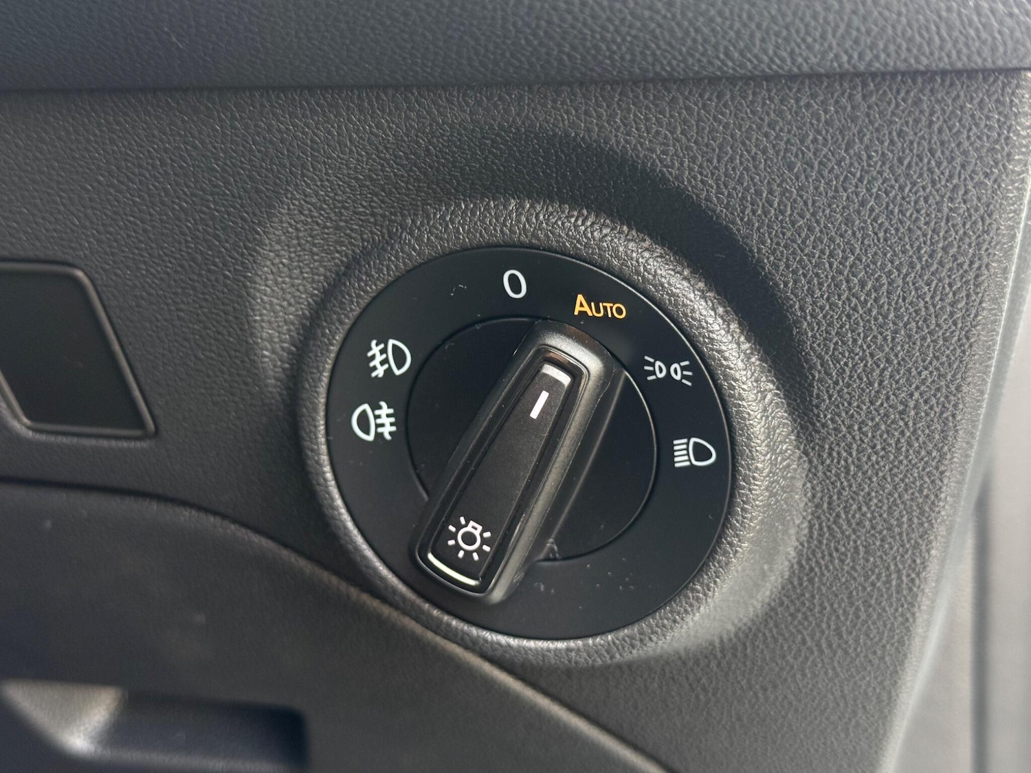 Used SEAT Leon 2019 for sale - 77704907: Photo 75