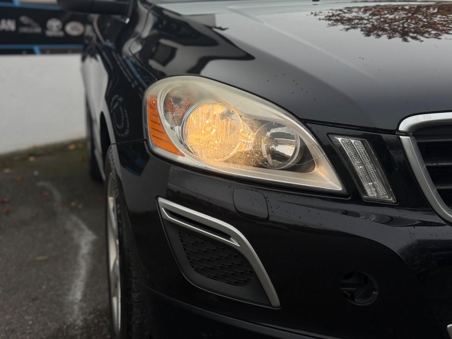 Used Volvo XC60 2012 for sale - 76424795: Photo 11