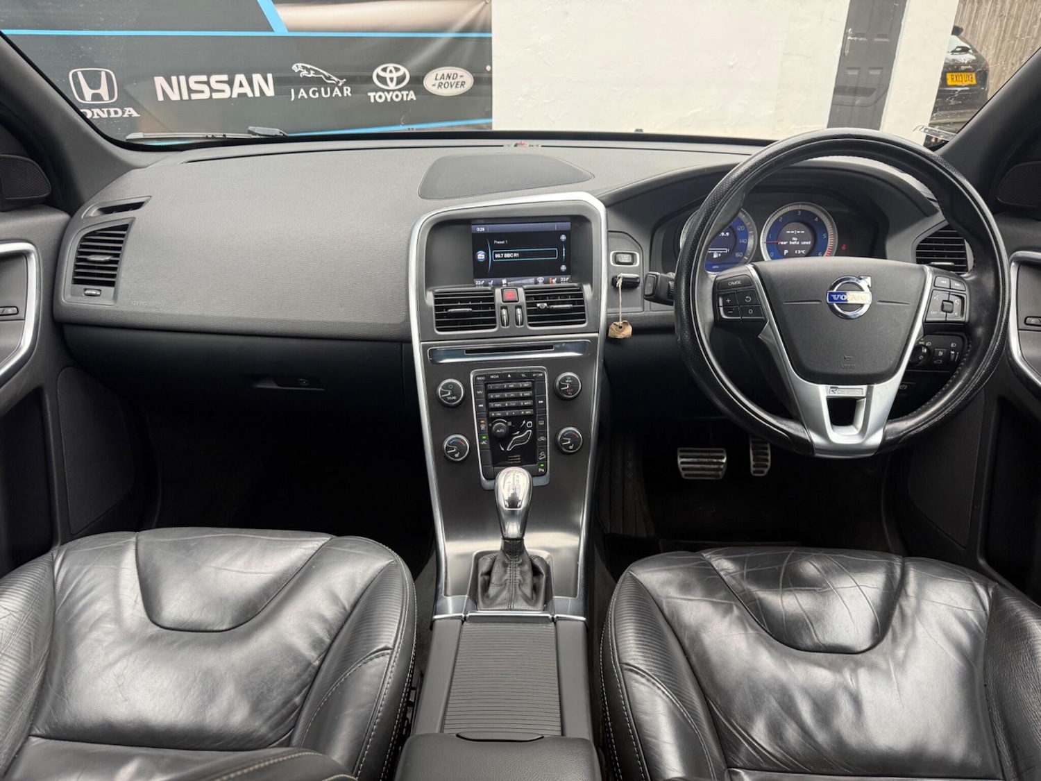 Used Volvo XC60 2012 for sale - 76424795: Photo 32