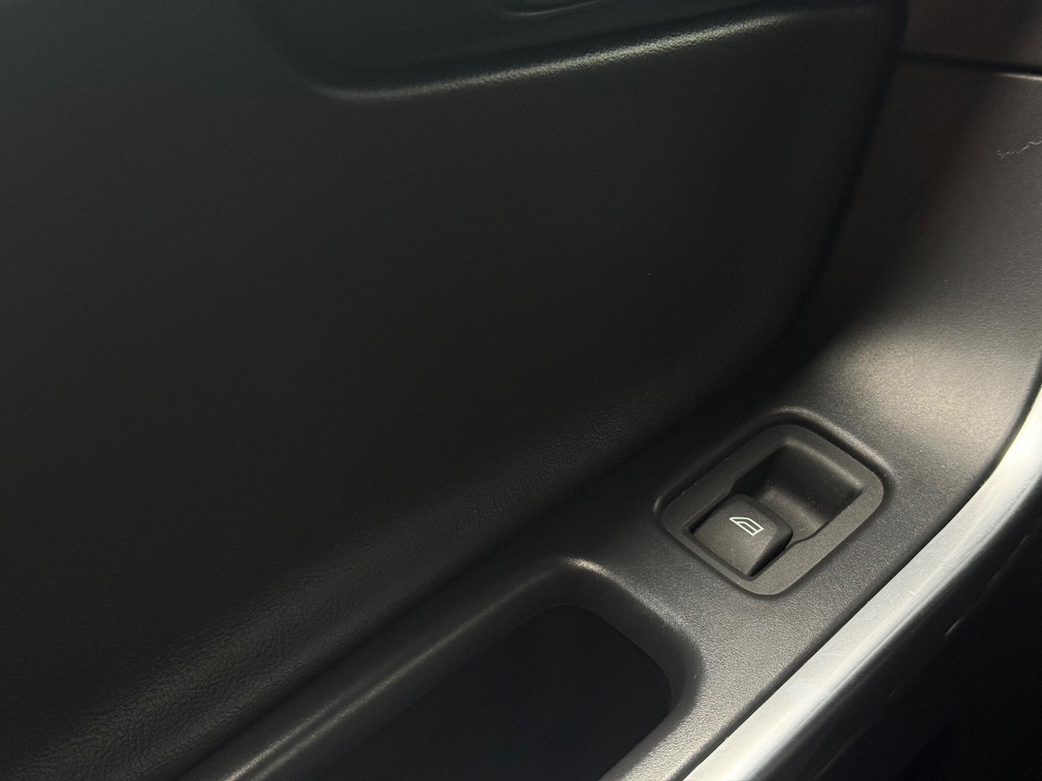 Used Volvo XC60 2012 for sale - 76424795: Photo 36