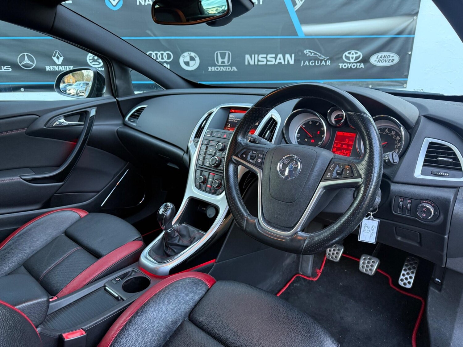 Used Vauxhall Astra GTC 2015 for sale - 76839735: Photo 23