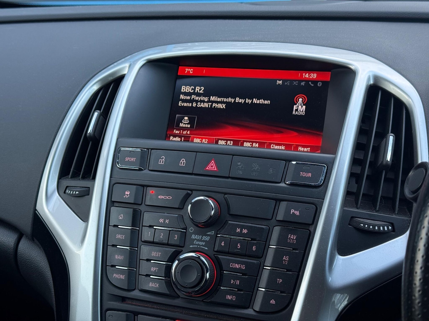 Used Vauxhall Astra GTC 2015 for sale - 76839735: Photo 38