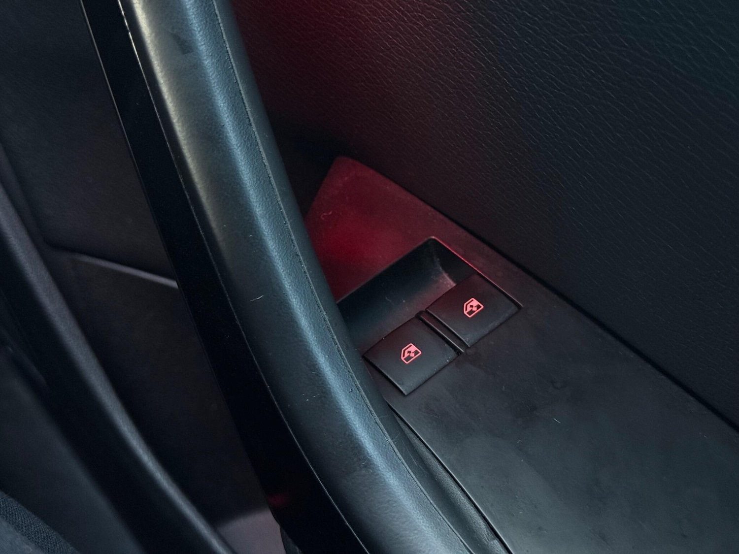 Used Vauxhall Astra GTC 2015 for sale - 76839735: Photo 44