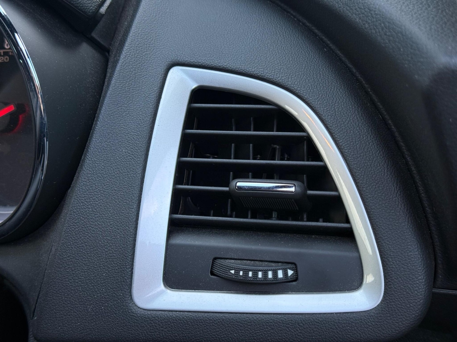 Used Vauxhall Astra GTC 2015 for sale - 76839735: Photo 46