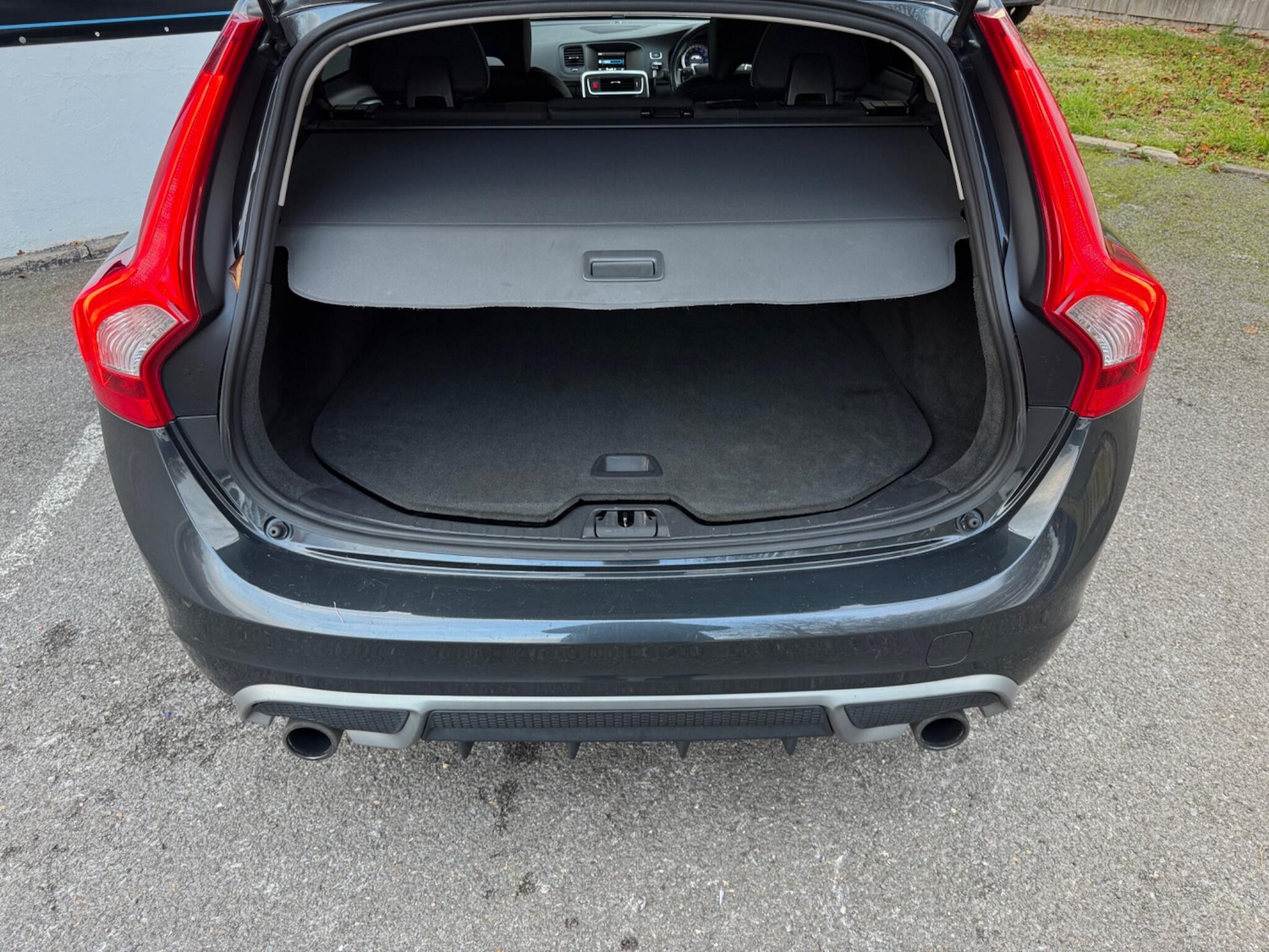 Used Volvo V60 for sale - 76484791: Photo 24