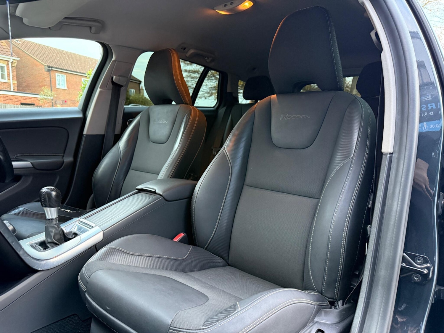 Used Volvo V60 for sale - 76484791: Photo 29