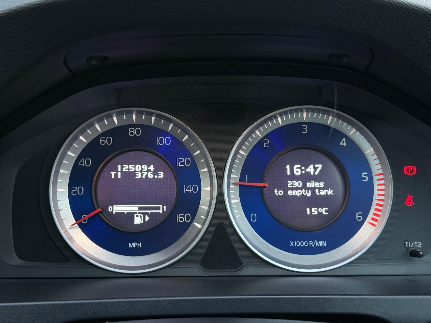 Used Volvo V60 for sale - 76484791: Photo 41