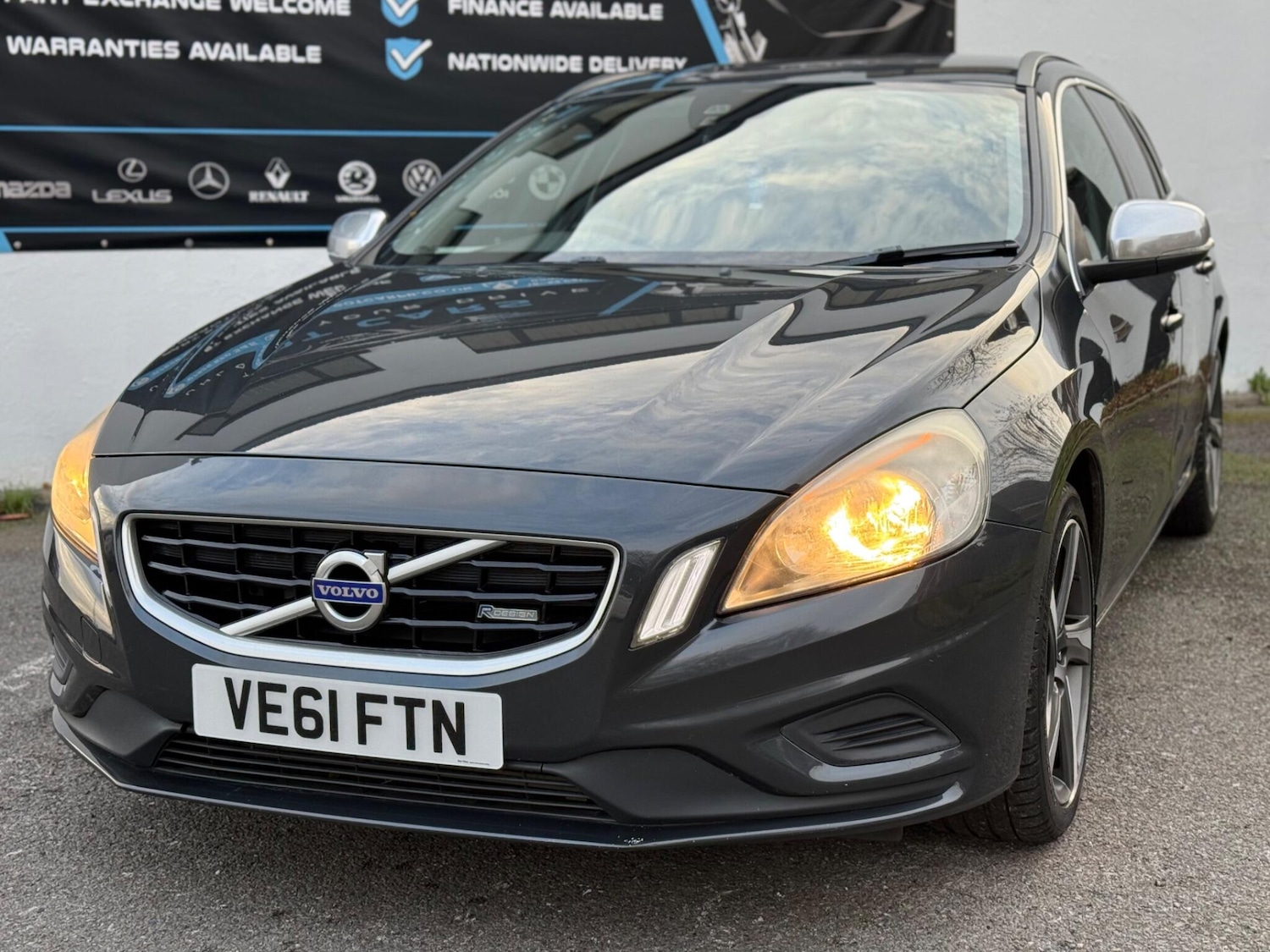 Used Volvo V60 for sale - 76484791: Photo 8