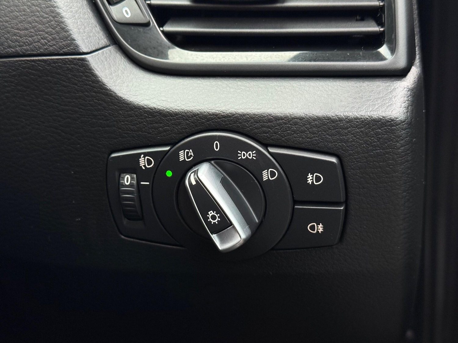 Used BMW X1 2014 for sale - 77060237: Photo 55