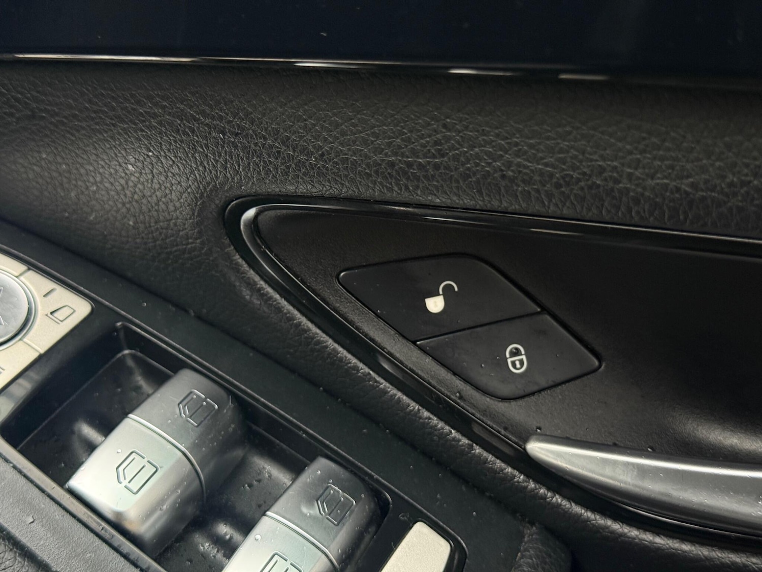 Used Mercedes-Benz C Class 2017 for sale - 76765436: Photo 37