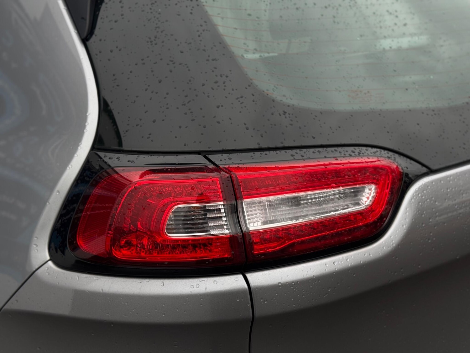 Used Jeep Cherokee 2015 for sale - 77306348: Photo 32