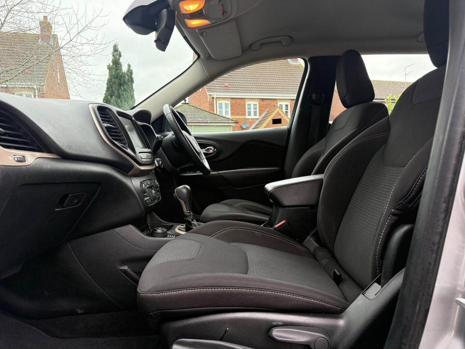 Used Jeep Cherokee 2015 for sale - 77306348: Photo 47