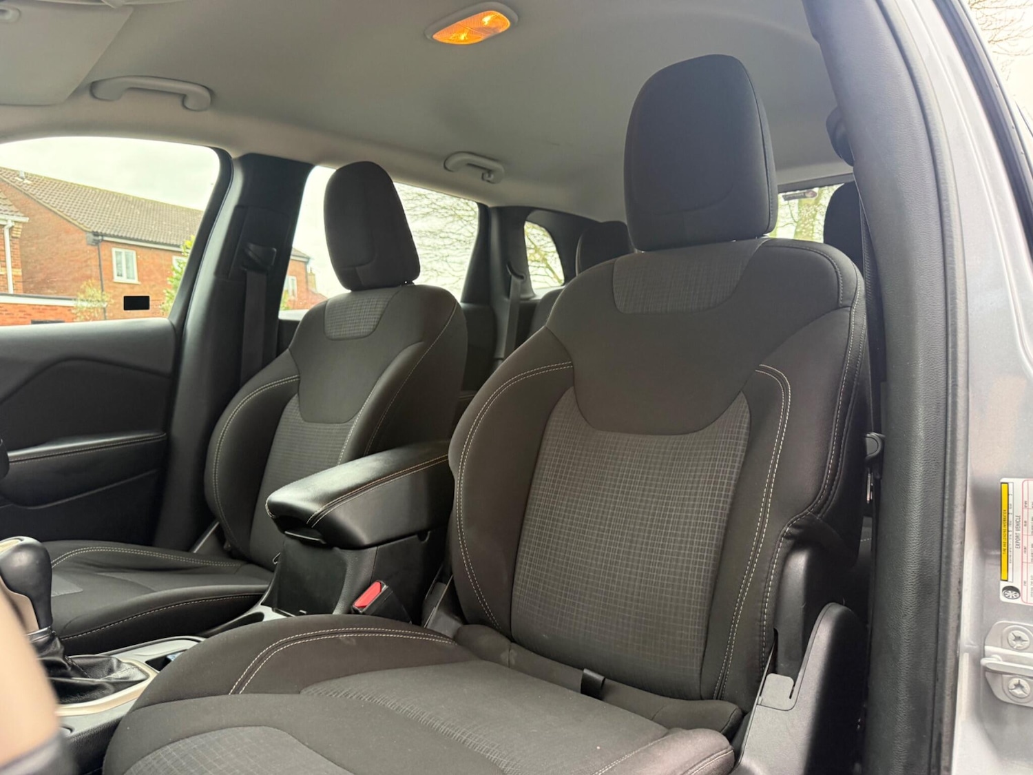 Used Jeep Cherokee 2015 for sale - 77306348: Photo 48