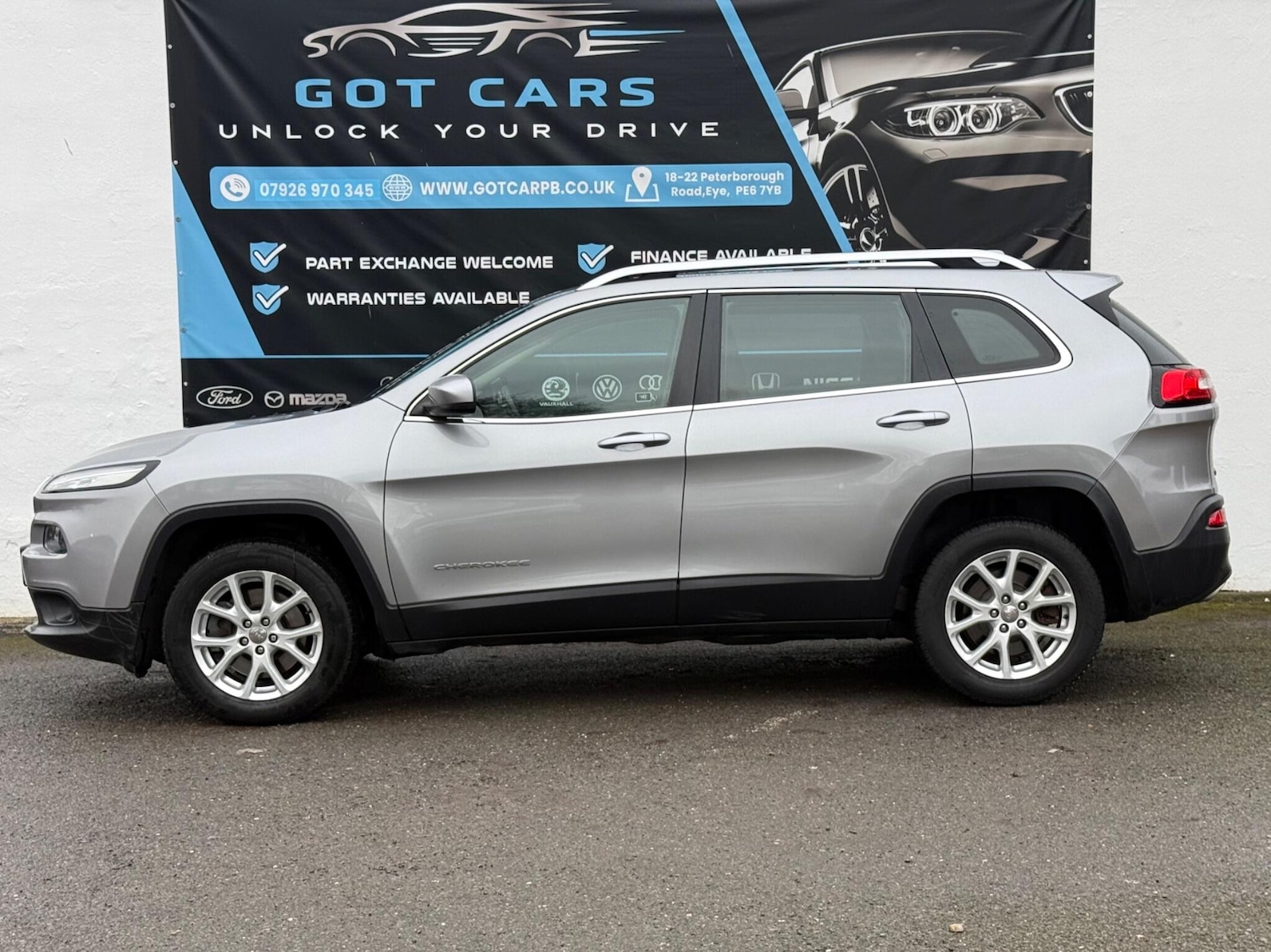 Used Jeep Cherokee 2015 for sale - 77306348: Photo 5