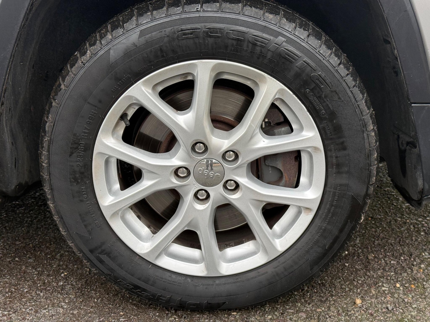 Used Jeep Cherokee 2015 for sale - 77306348: Photo 79