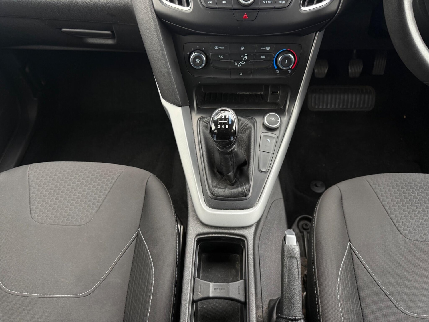 Used Ford Focus 2017 for sale - 76735224: Photo 32