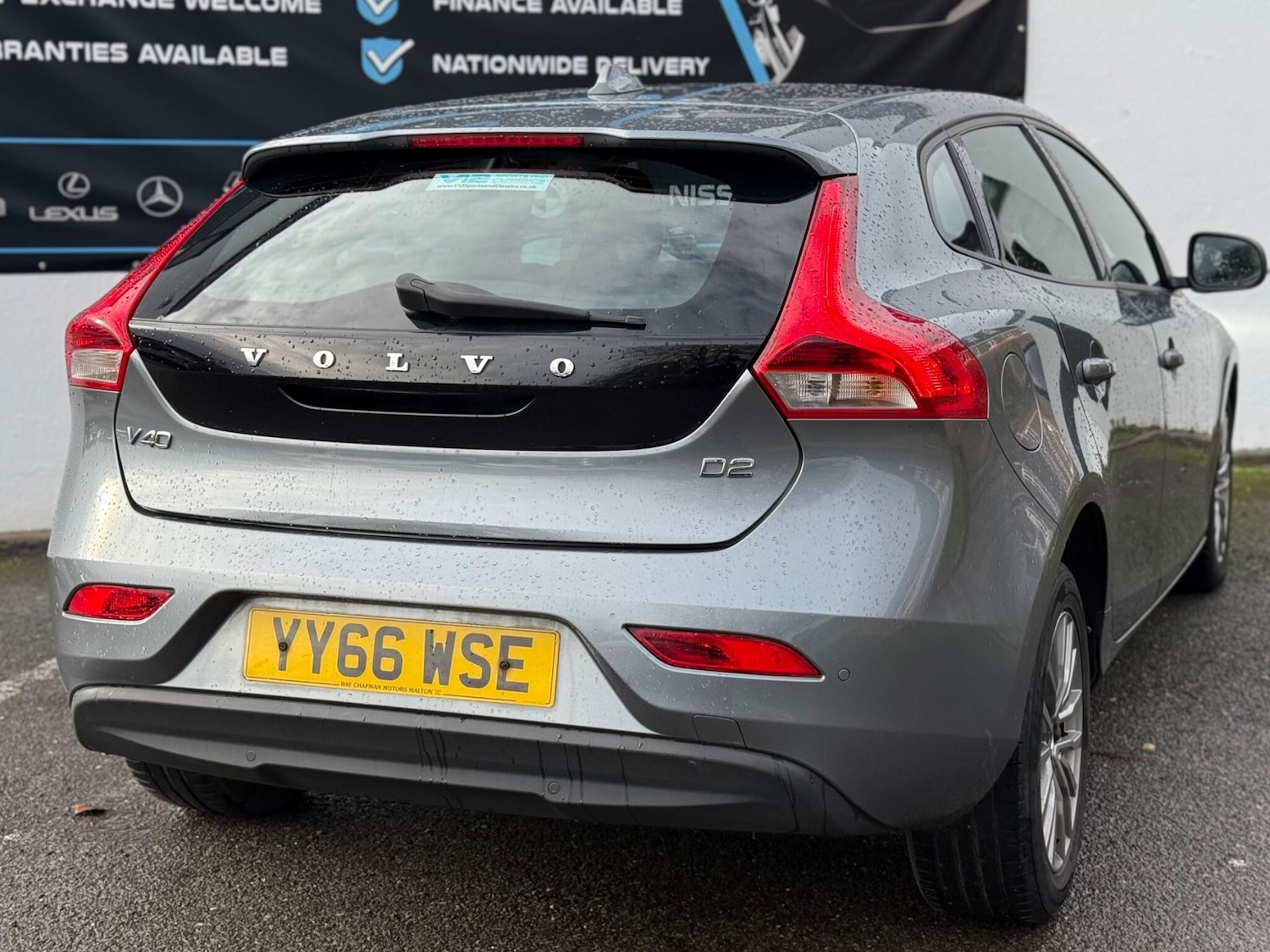 Used Volvo V40 2016 for sale - 76562351: Photo 13