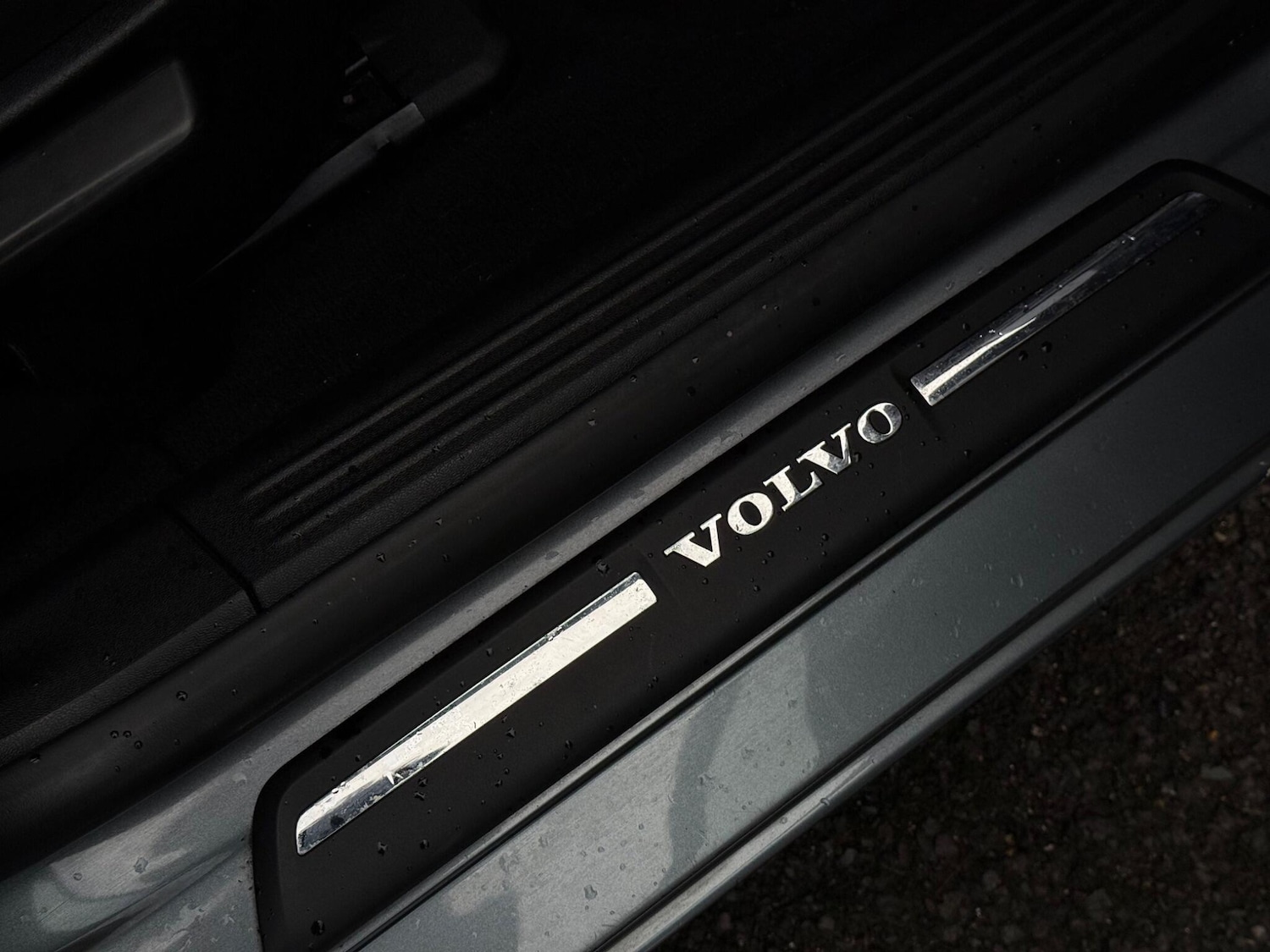 Used Volvo V40 2016 for sale - 76562351: Photo 35