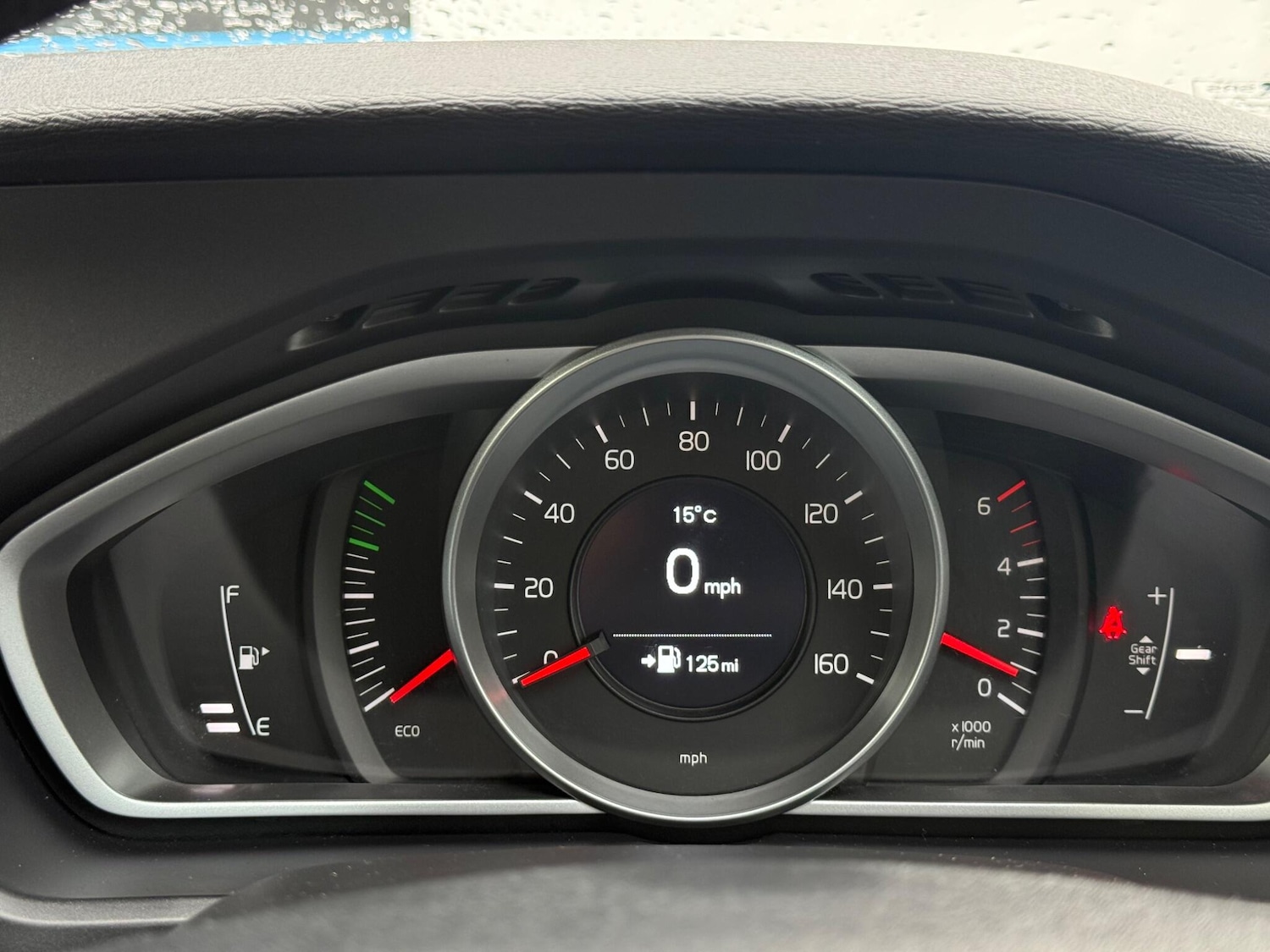 Used Volvo V40 2016 for sale - 76562351: Photo 51