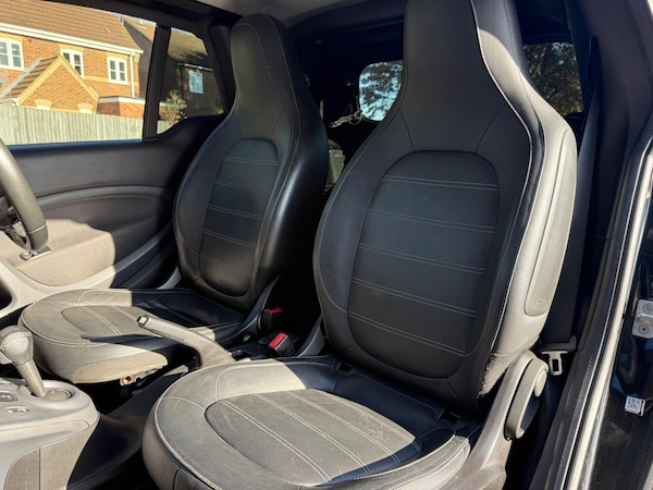 Used smart fortwo 2016 for sale - 76299503: Photo 21