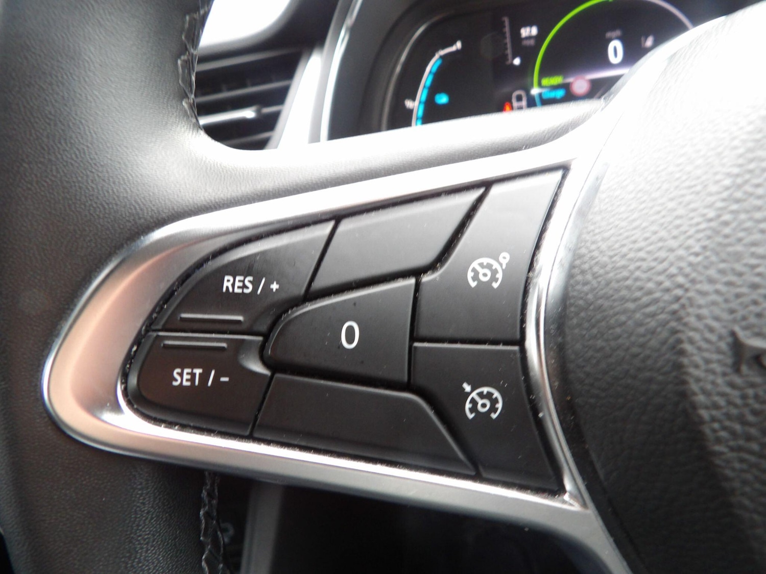 Used Renault Captur 2022 for sale - 77131904: Photo 19