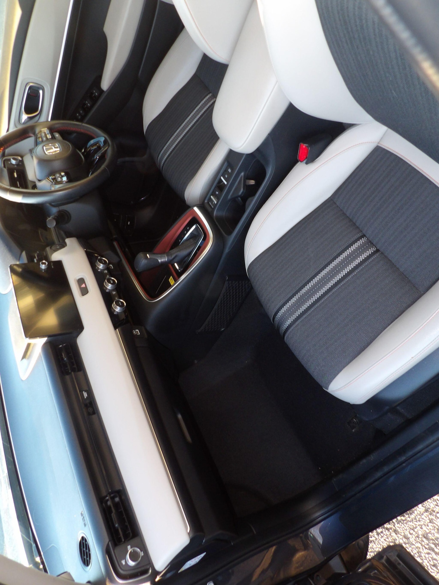 Used Honda HR-V 2022 for sale - 77255228: Photo 34