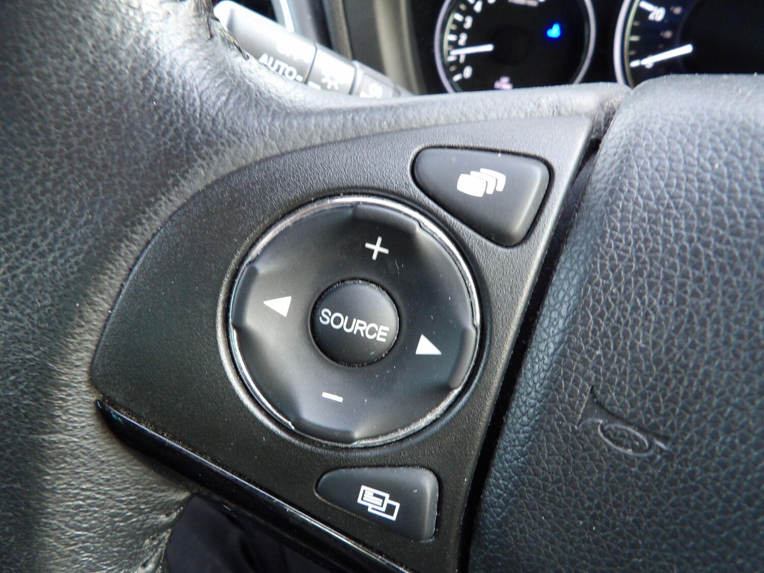 Used Honda HR-V 2015 for sale - 77573777: Photo 23