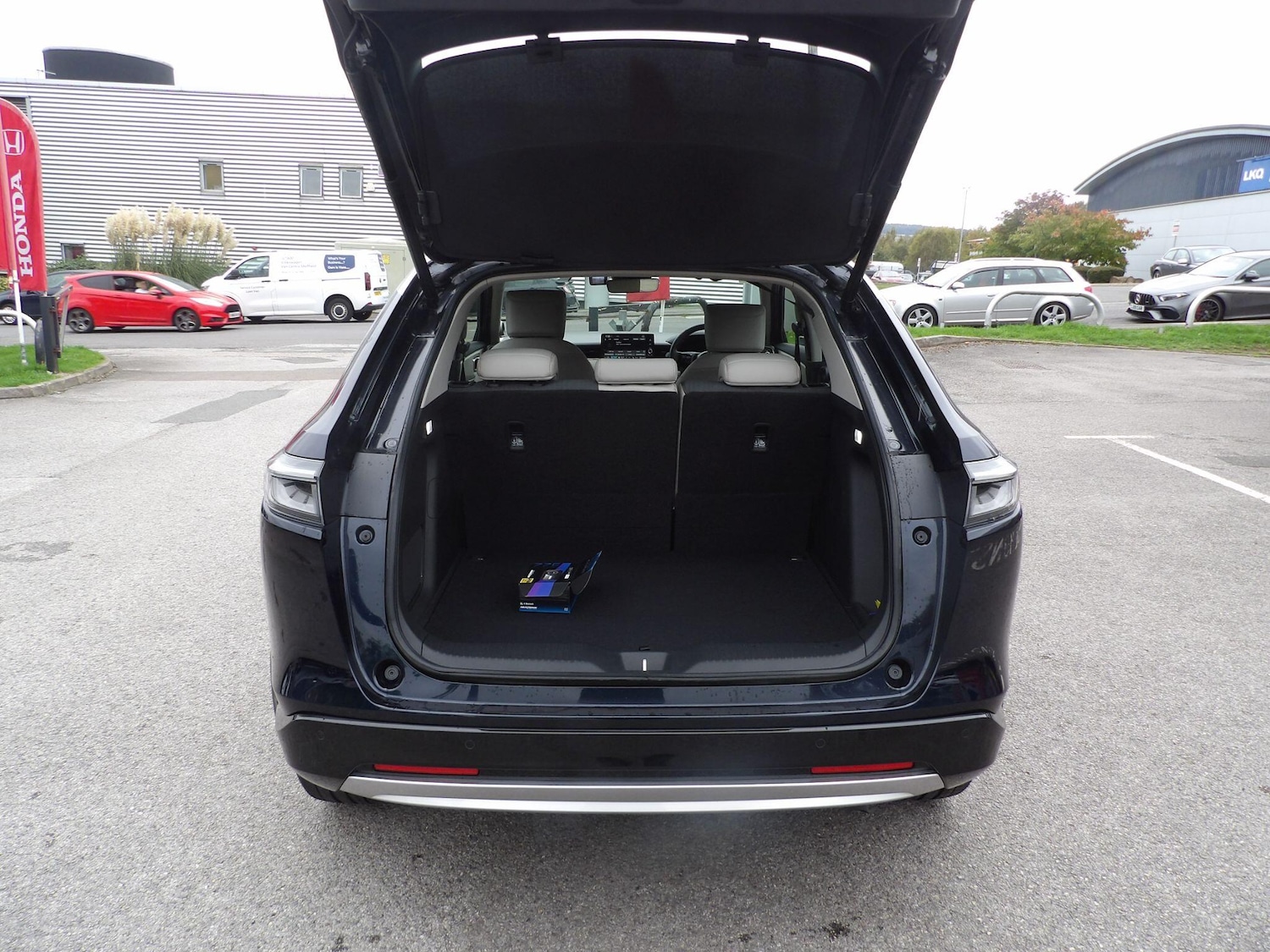 Used Honda HR-V 2024 for sale - 76671312: Photo 11