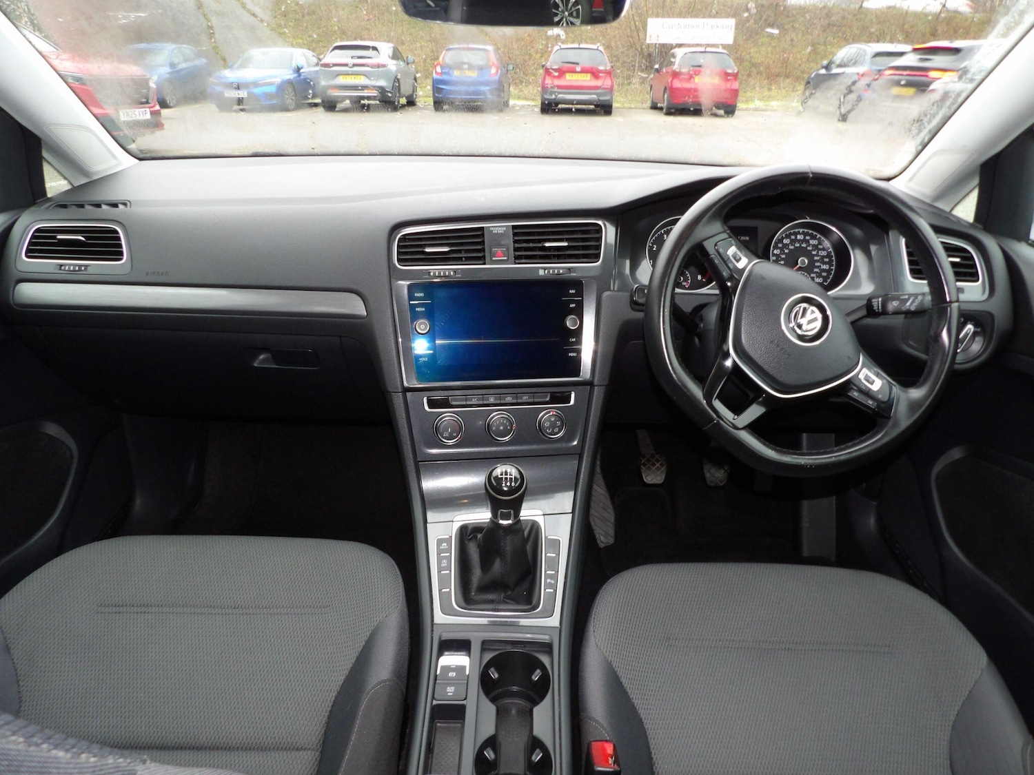 Used Volkswagen Golf 2018 for sale - 77120610: Photo 11