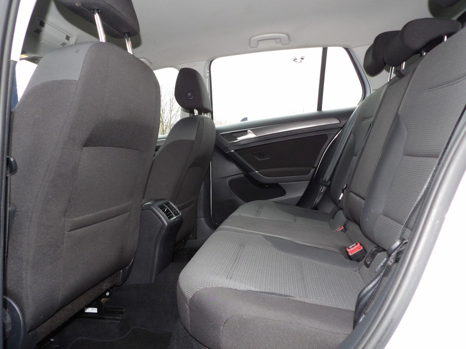 Used Volkswagen Golf 2018 for sale - 77120610: Photo 16